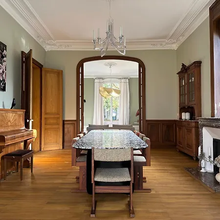 Chateau De Moulede 3* Linars