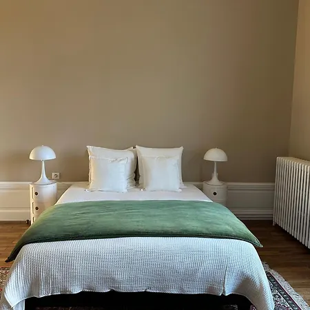 Chateau De Moulede 3* Linars