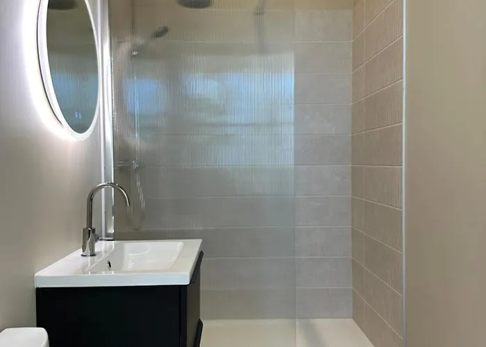 Chateau De Moulede 3* Linars